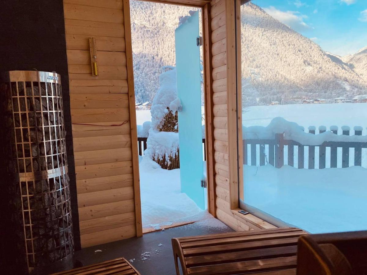 Forest Chalet Retreat: Mountain Views, Sauna & Garden Oasis Golling an der Salzach Exterior photo